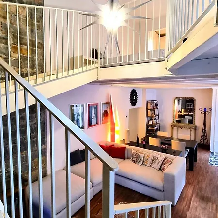 San Giusto Loft Апартаменты Триест